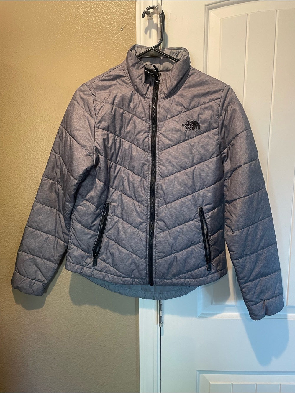 The North Face Women's Quilted Puffer Jacket Gray